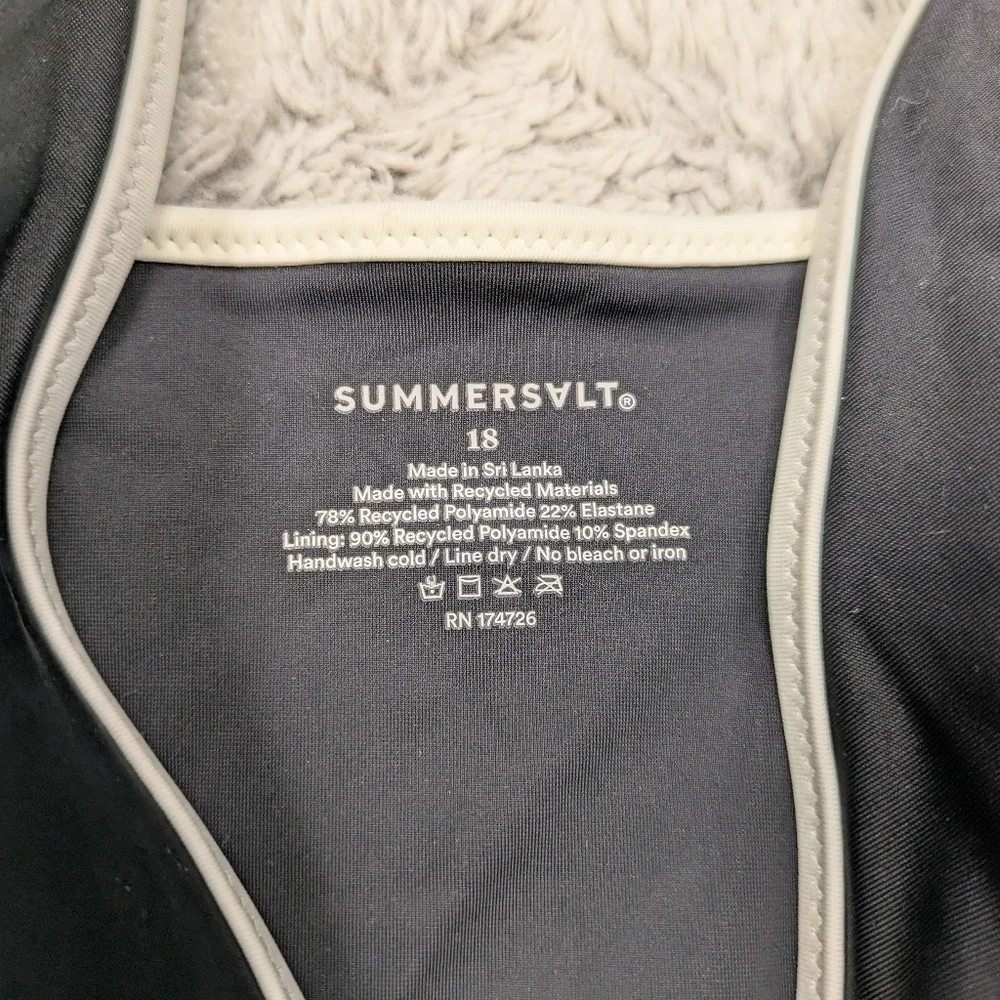 Summersalt Swimsuit Women's 18 Black White Contrast Strap Backflip One Piece